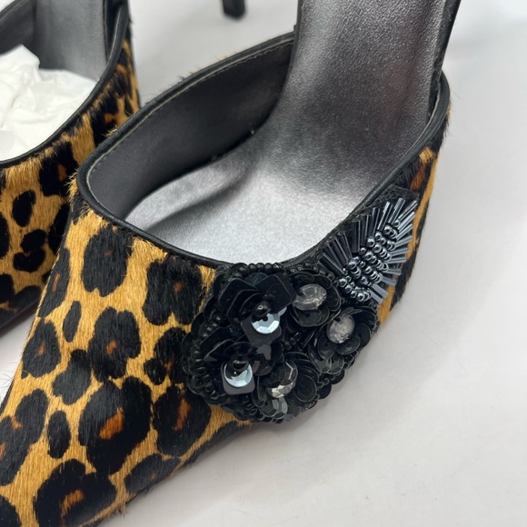 Steve Madden Leopard Print Pony Hair Heels Size 7.5 Pointed Toe With Embellish - Picture 5 of 11